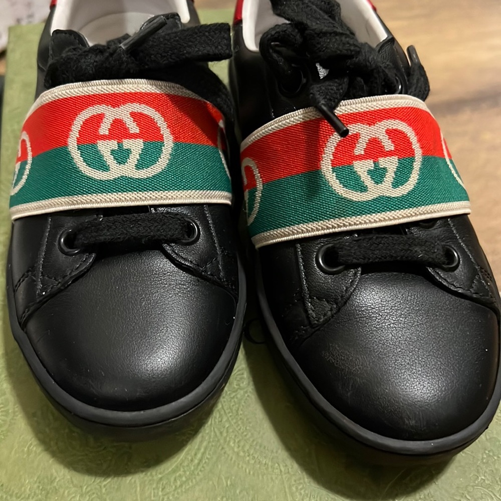 Kids gucci shoes!